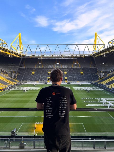 Best crypto merch at @conf3rence 😅🤝🏻 #btc_box #conf3rence