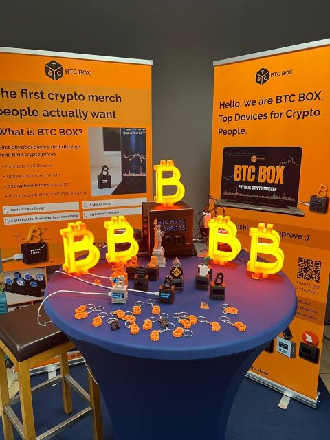#btc_box at @conf3rence 🧡